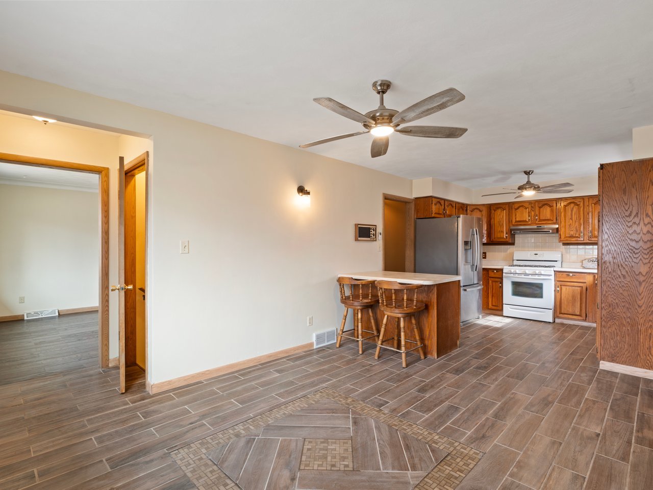 2350 31st Street Moline, IL 61265 - Photo 14 of 46