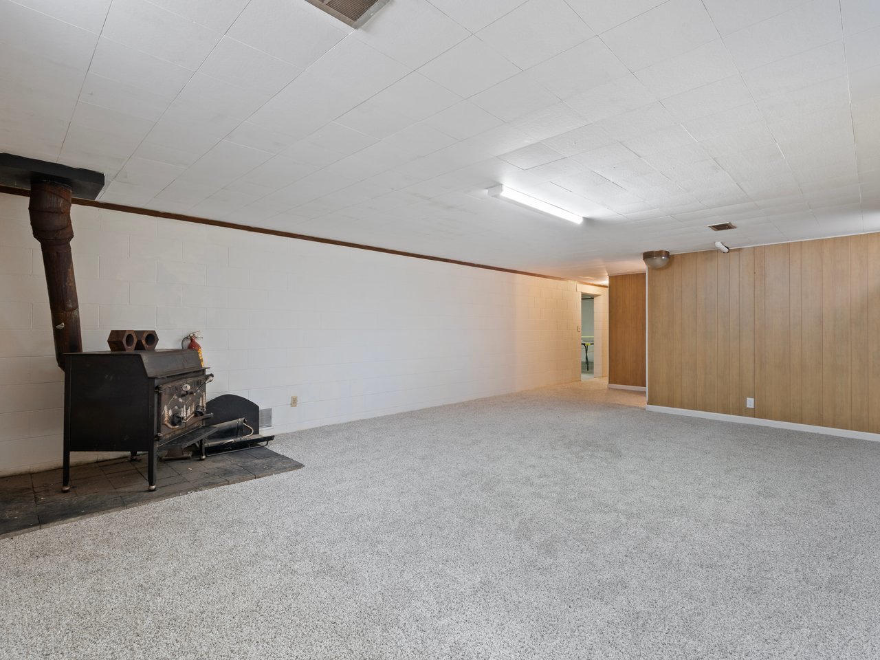 2350 31st Street Moline, IL 61265 - Photo 34 of 46