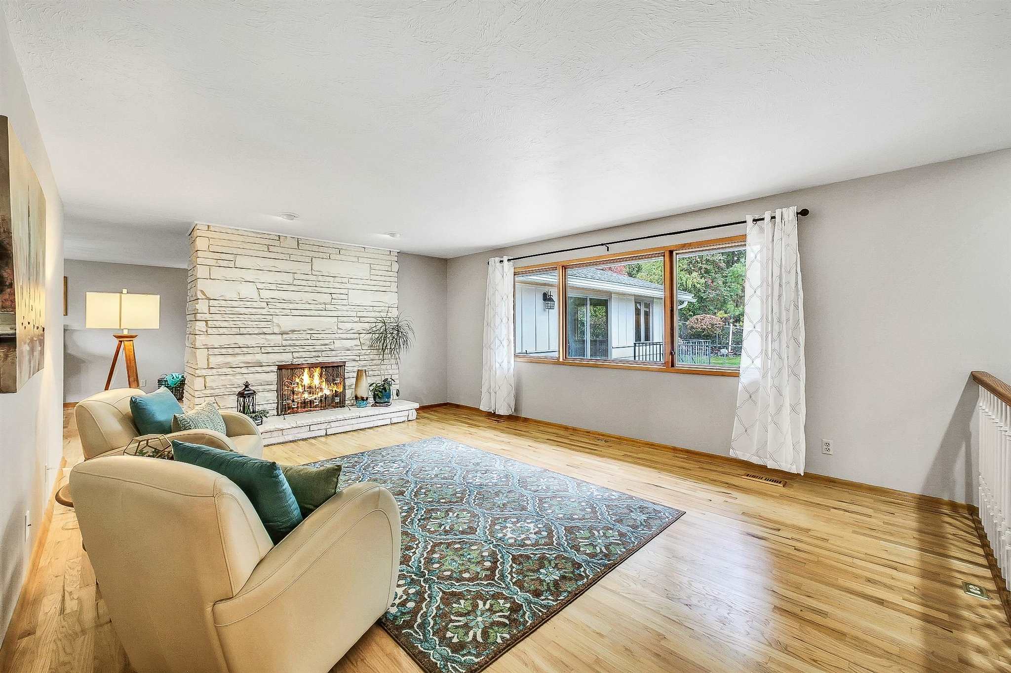 824 West Bowling Road Spokane, WA 99218 - Photo 2 of 23