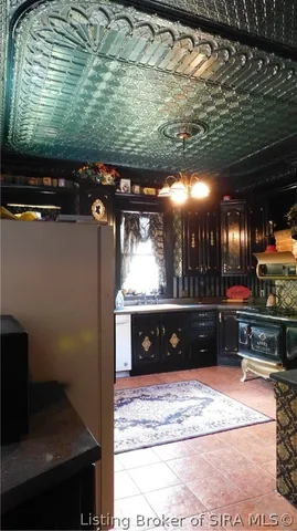 $199,900 | 225 West Oak Street, Campbellsburg, IN 47108