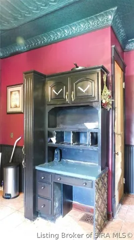 $199,900 | 225 West Oak Street, Campbellsburg, IN 47108