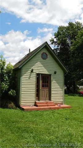 $199,900 | 225 West Oak Street, Campbellsburg, IN 47108
