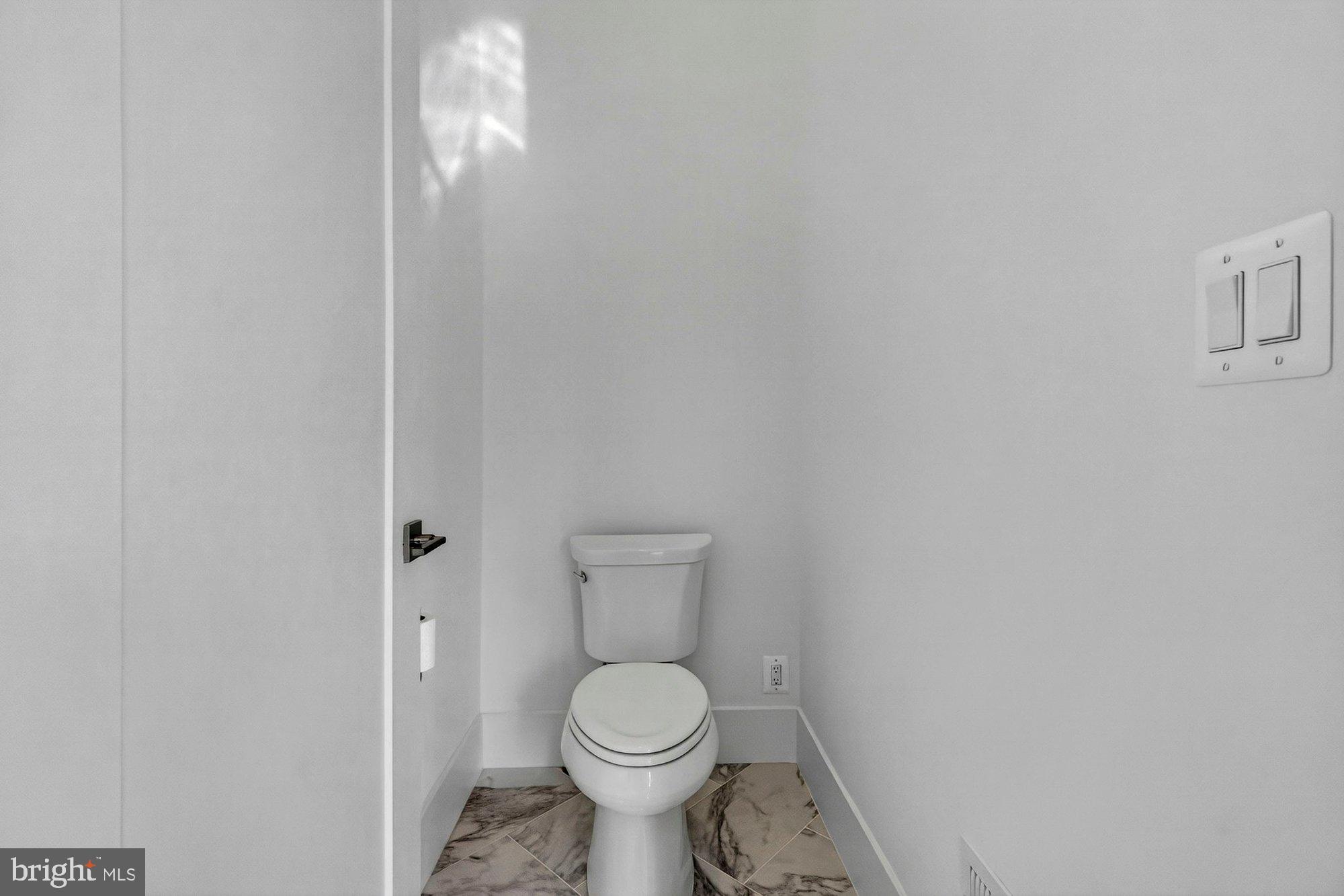 1221 Riley Preserve Court McLean, VA 22102 - Photo 35 of 94