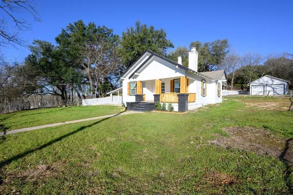 $2,500 | 71 Crown Road, Willow Park, TX 76087
