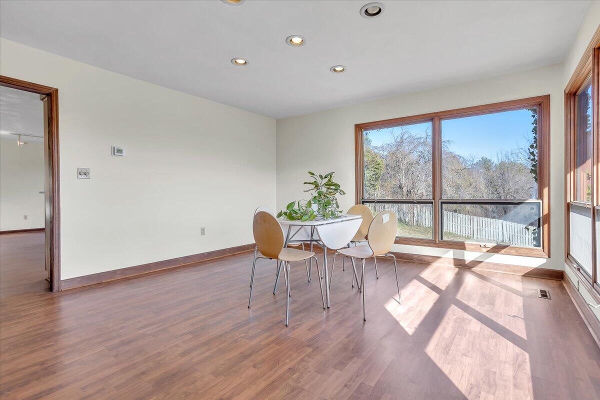 5952 Saddleridge Road Roanoke, VA 24018 - Photo 8 of 48 10-5952 Saddleridge Rd_10