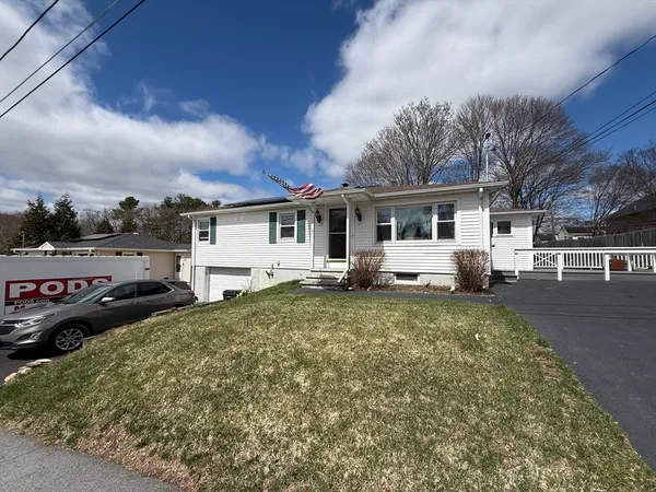 $369,900 | 6 Riebe Avenue, Webster, MA 01570