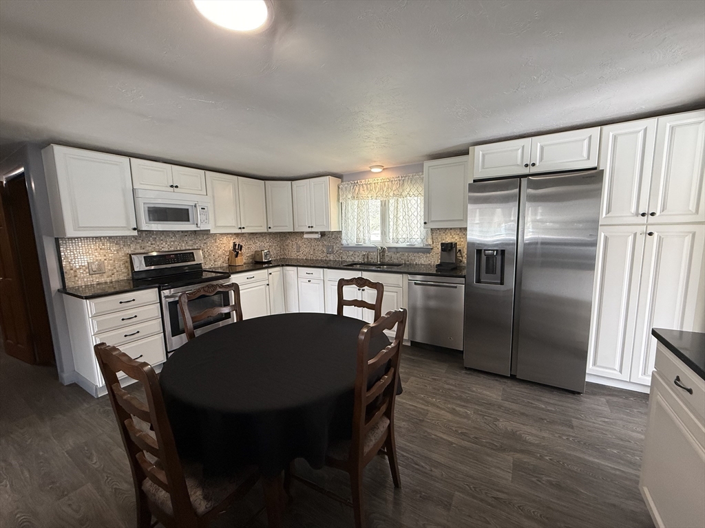 6 Riebe Avenue Webster, MA 01570 - Photo 16 of 34