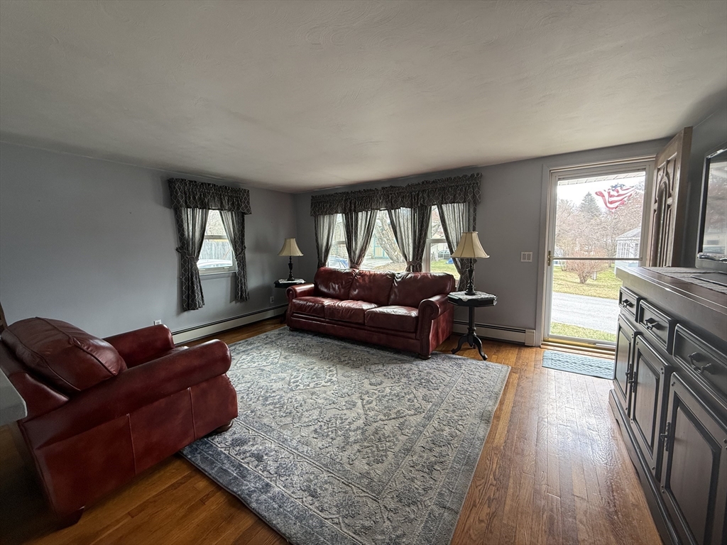 6 Riebe Avenue Webster, MA 01570 - Photo 9 of 34