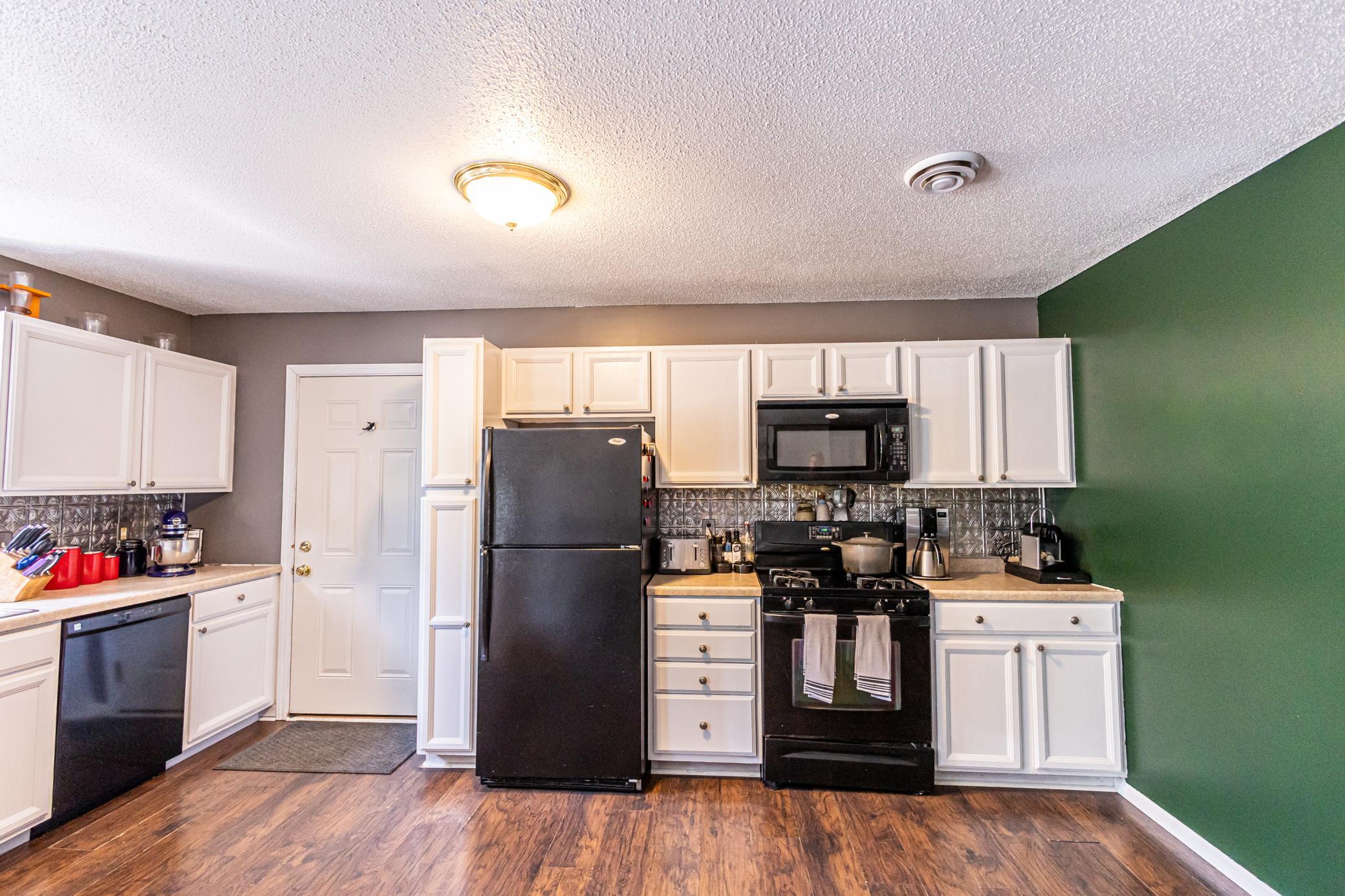 209 Northeast 3rd Street Milaca, MN 56353 - Photo 6 of 19
