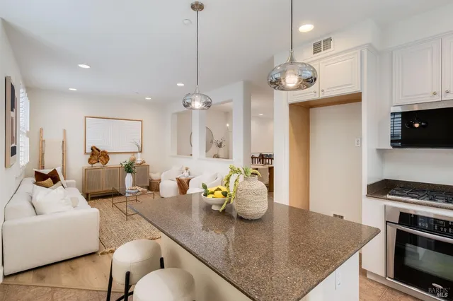 $1,115,000 | 1051 Sapphire Terrace, Union City, CA 94587