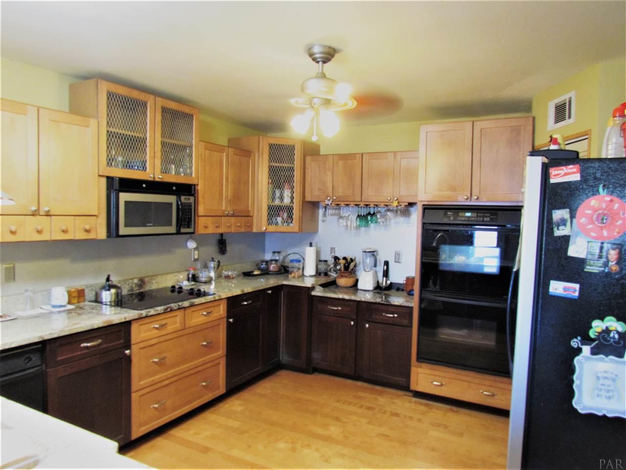 7874 Skyhawk Road Pace, FL 32571 - Photo 9 of 44