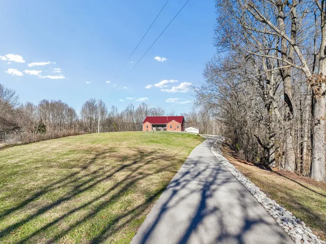 $789,000 | 9200 Dobbs Cemetery Road, Baxter, TN 38544