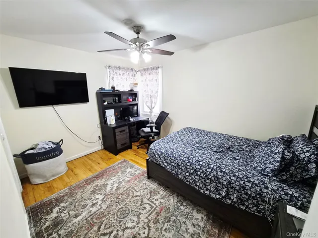 $695,000 | 225 East Mineola Avenue, Valley Stream, NY 11580