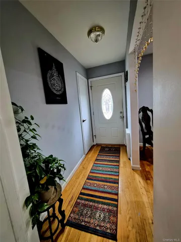 $695,000 | 225 East Mineola Avenue, Valley Stream, NY 11580