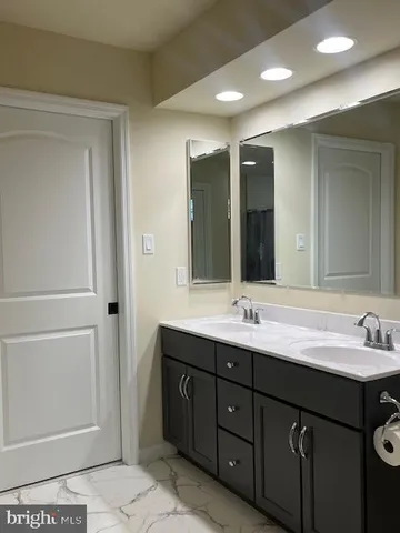 $599,990 | 5 Tioga Drive, Hazleton, PA 18202