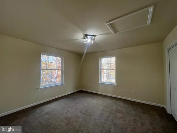 $549,900 | 5 Tioga Drive, Hazleton, PA 18202