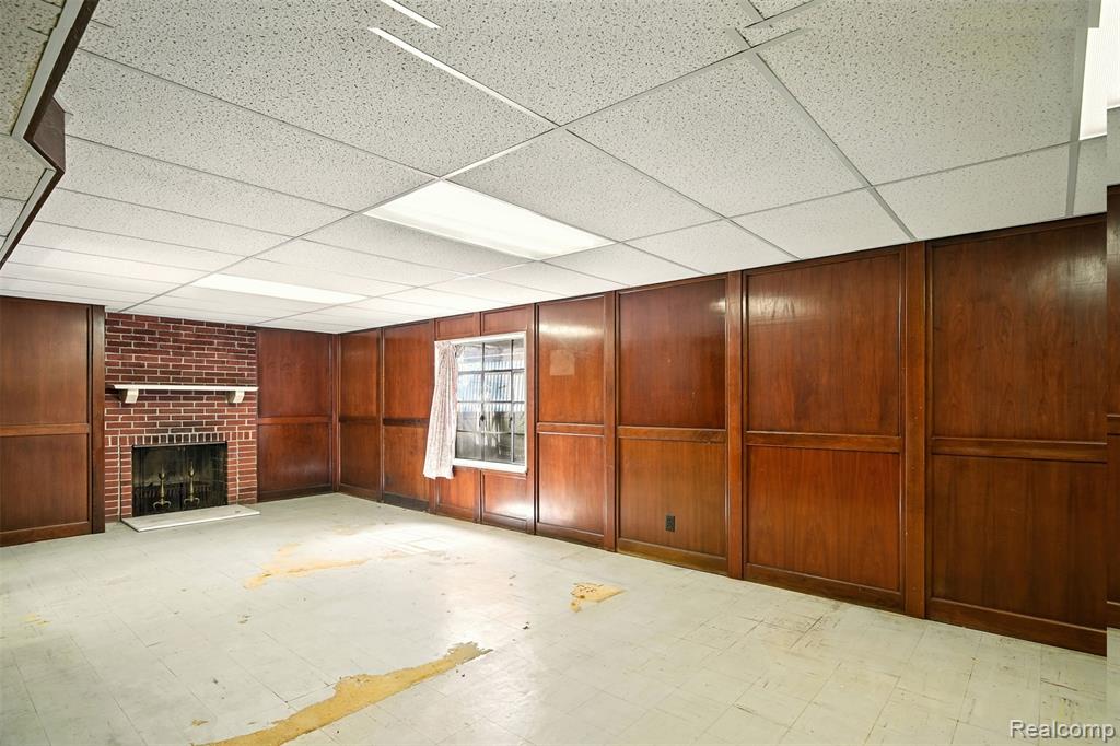 826 Shoreham Road Grosse Pointe Woods, MI 48236 - Photo 24 of 32