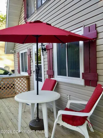 $214,900 | 4517 Briarcliff Terrace, Tobyhanna, PA 18466