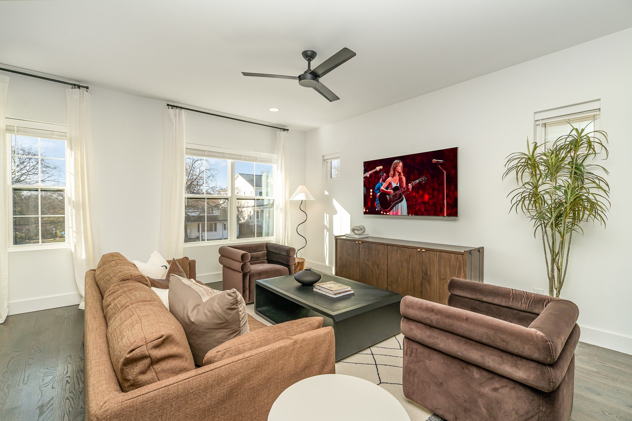 1701 Lischey Avenue Nashville, TN 37207 - Photo 11 of 45