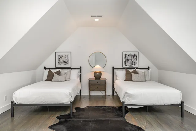 $3,950 | 1701 Lischey Avenue, Nashville, TN 37207