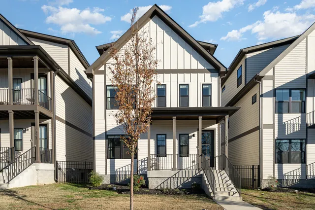 $3,950 | 1701 Lischey Avenue, Nashville, TN 37207