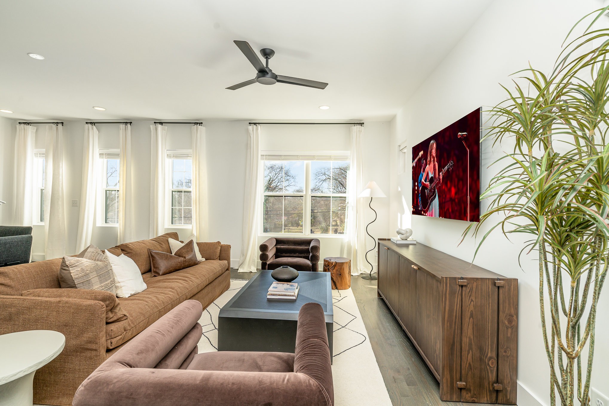 1701 Lischey Avenue Nashville, TN 37207 - Photo 10 of 45