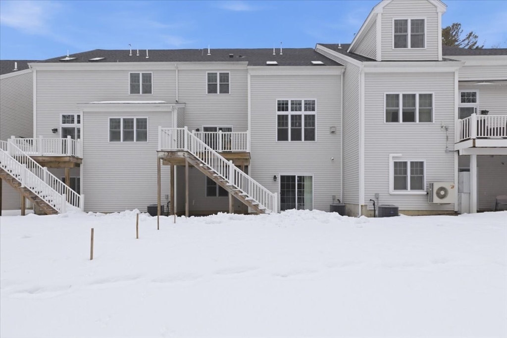 28 Eastover Road, Unit 28 Walpole, MA 02081 - Photo 30 of 34 a view of a white building