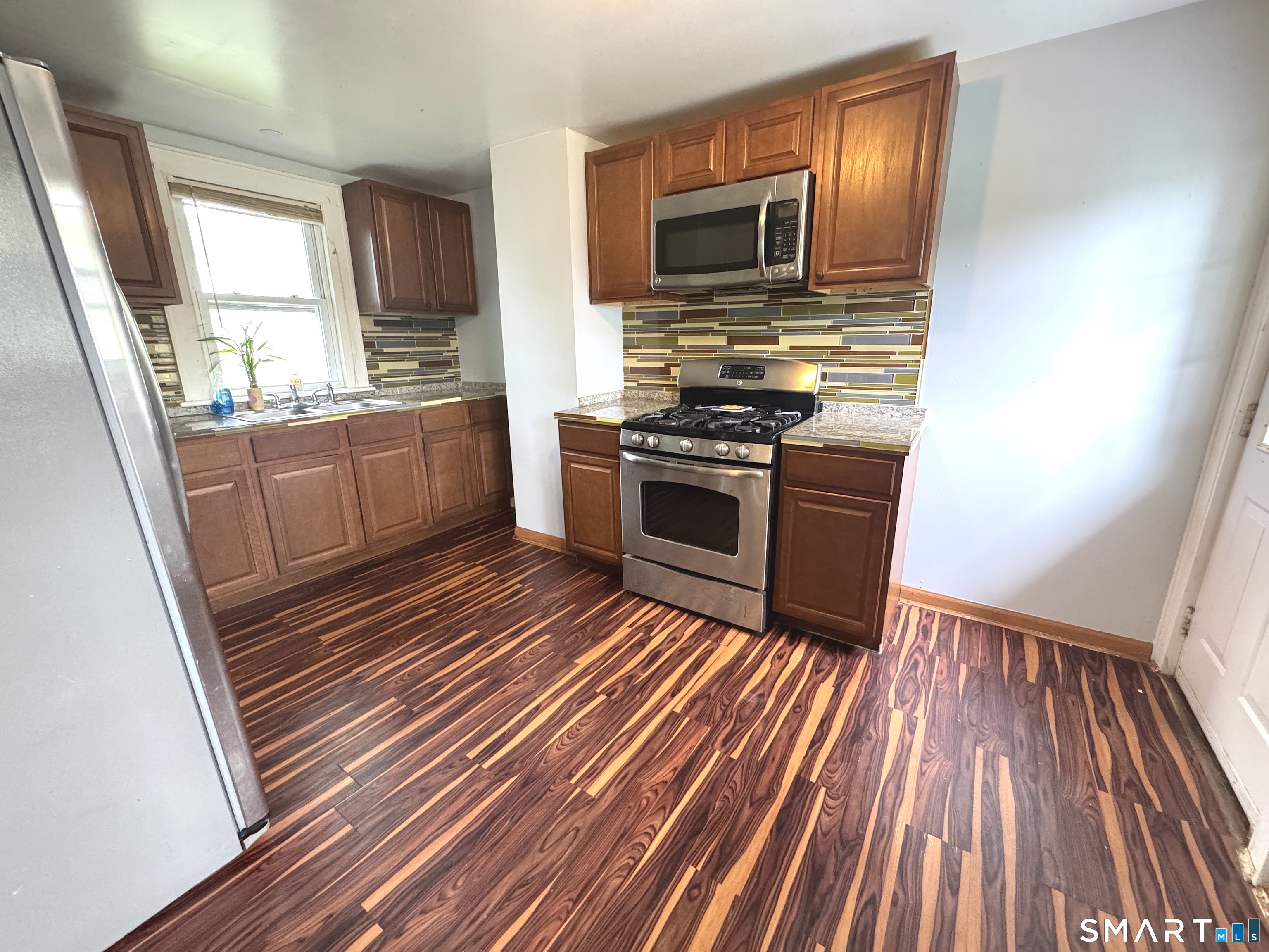 6-8 Vose Street Ansonia, CT 06401 - Photo 7 of 37 1st floor kitchen