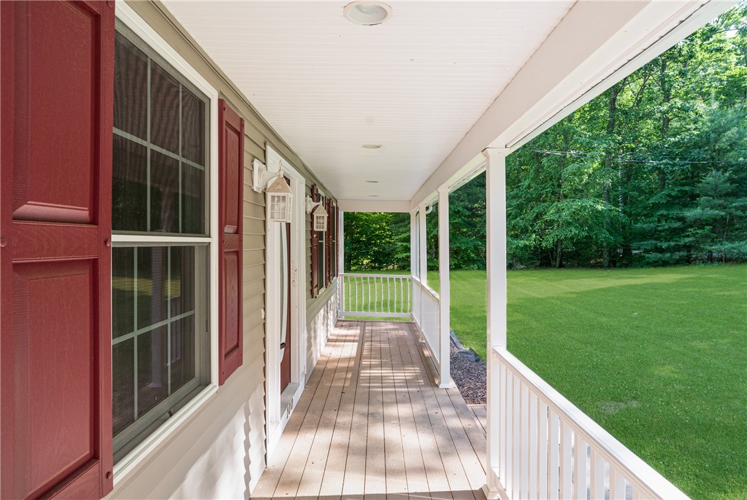 100 John Franklin Road Coventry, RI 02831 - Photo 4 of 27