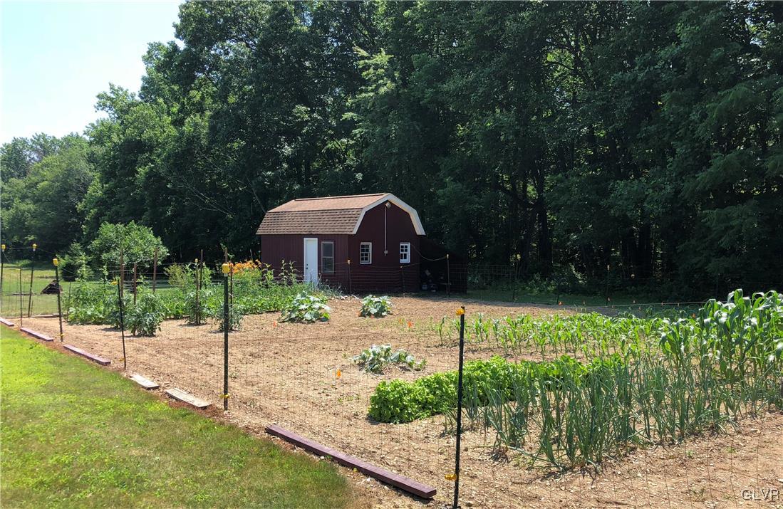 502 O. W Road Bangor, PA 18013 - Photo 16 of 20 Gallery Image 16