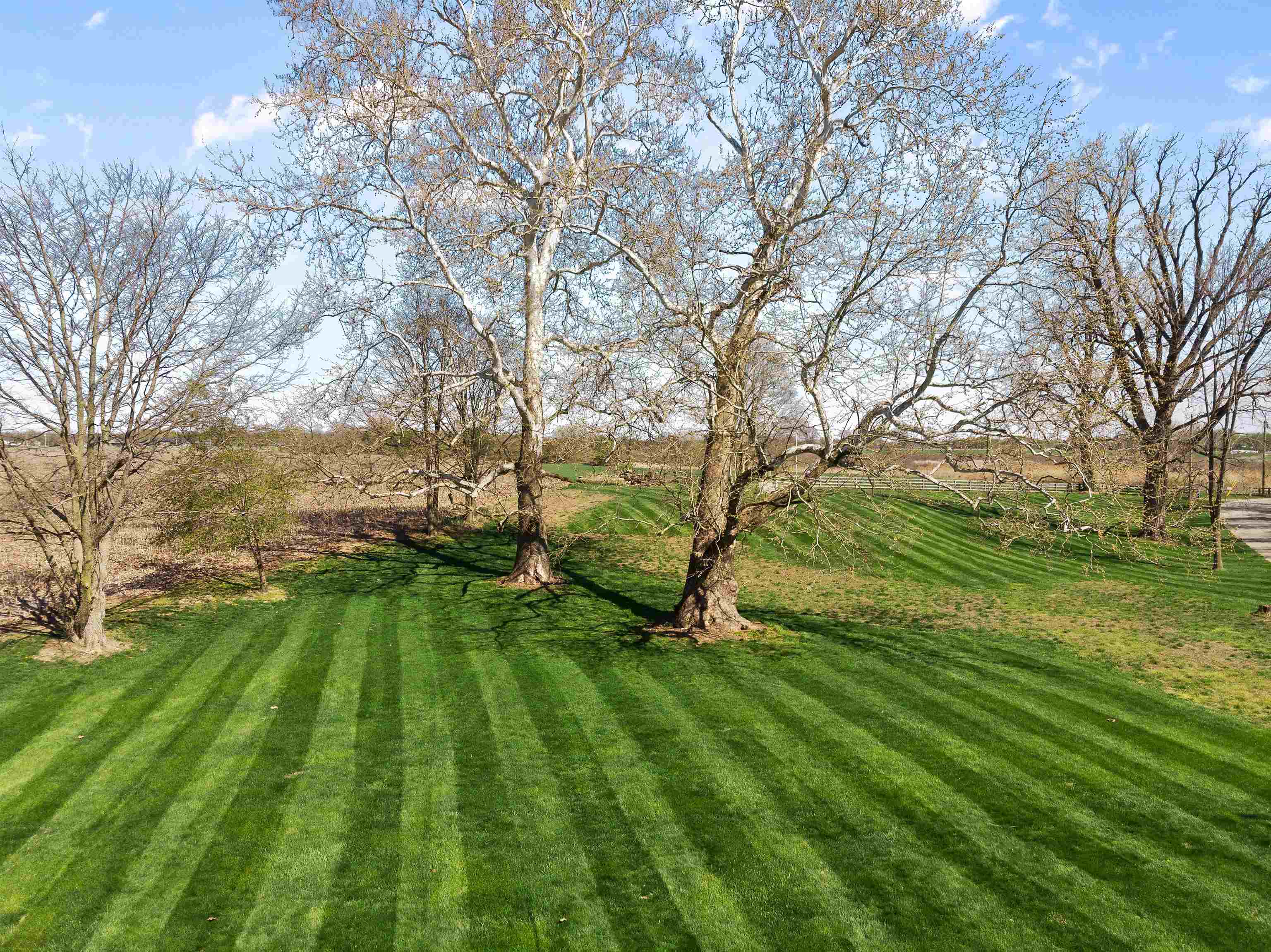 3062 Rader Road Warsaw, IN 46582 - Photo 32 of 36 Gallery Image 32