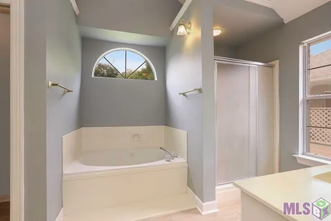 $320,000 | 5232 Rivermeadow Drive, Baton Rouge, LA 70820