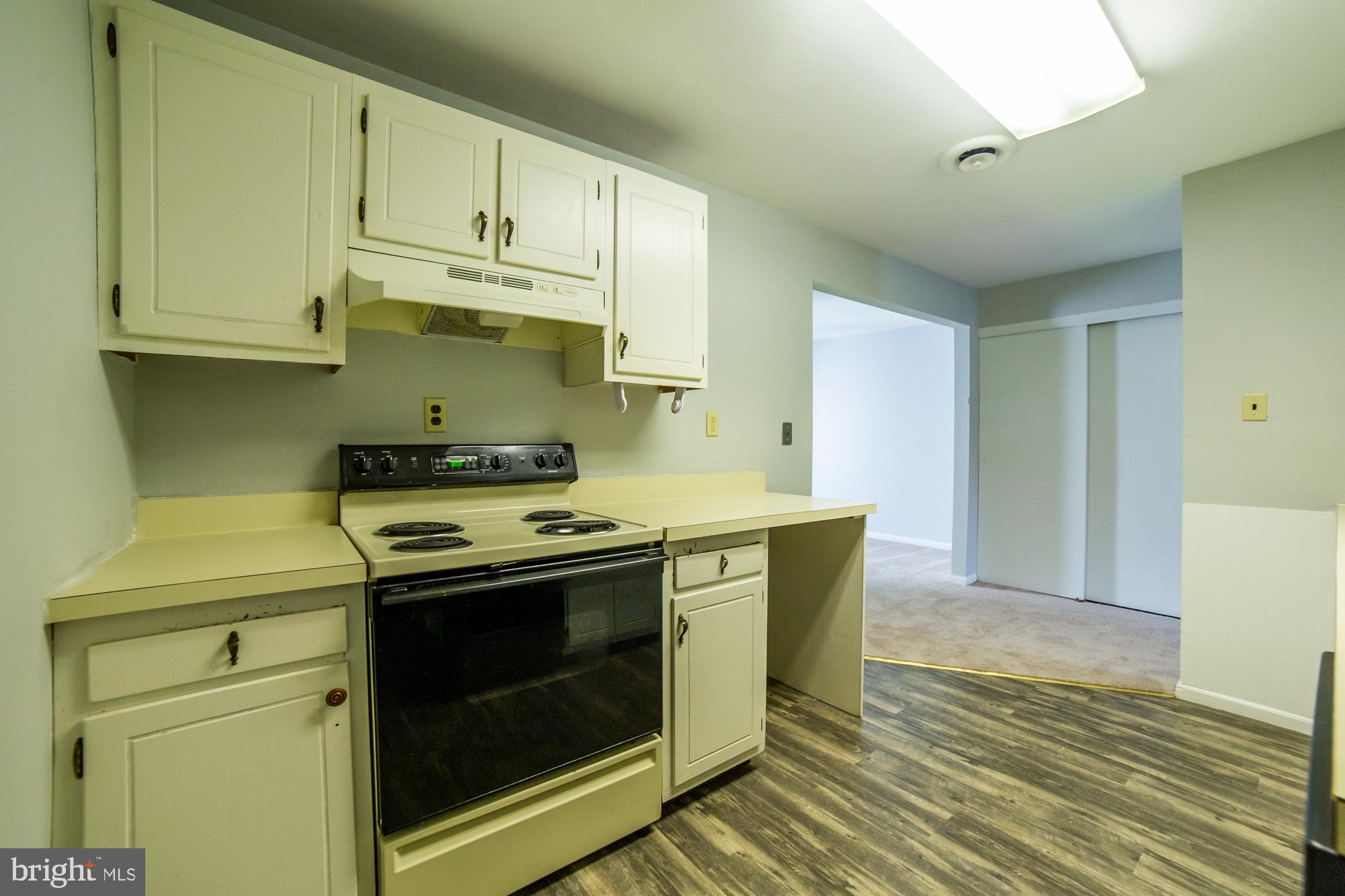 10 Stonegate Road Quakertown, PA 18951 - Photo 11 of 31 Kitchen