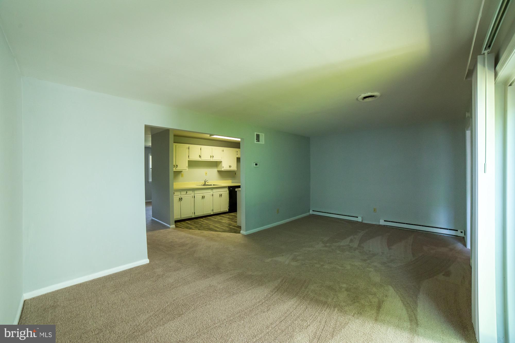 10 Stonegate Road Quakertown, PA 18951 - Photo 14 of 31 Family room to kitchen
