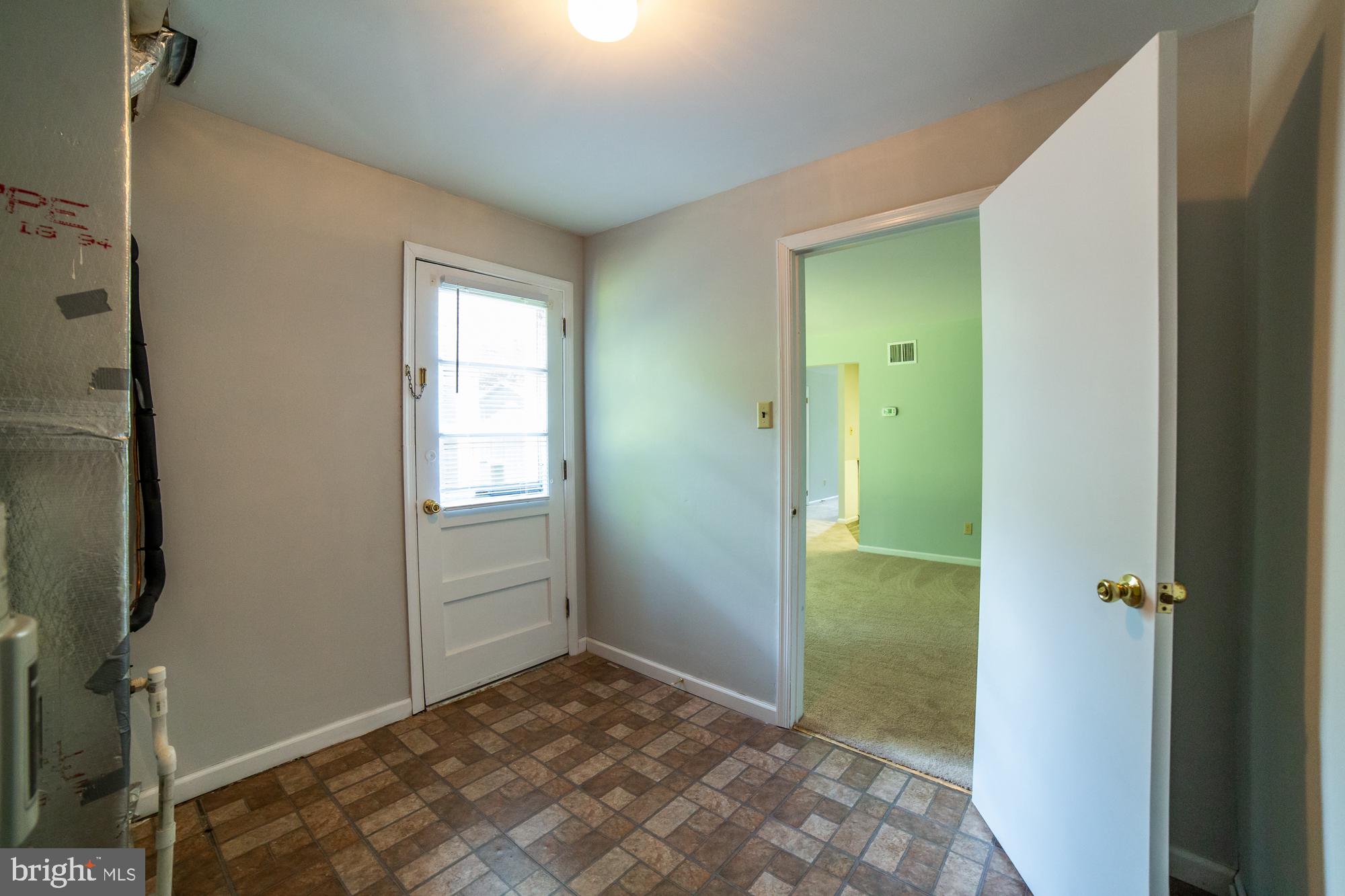10 Stonegate Road Quakertown, PA 18951 - Photo 17 of 31 Utility room