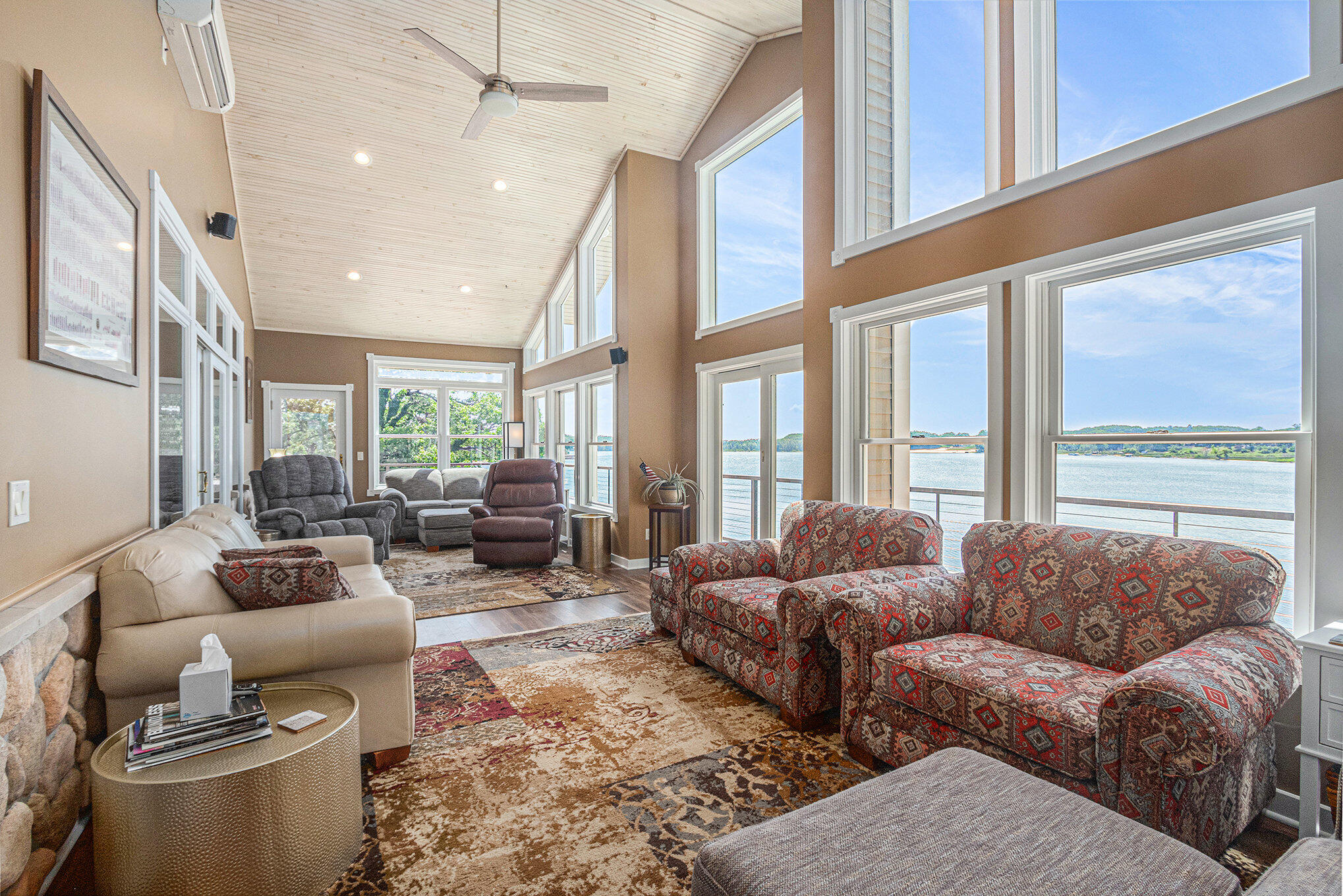 481 Seminole Road Norton Shores, MI 49444 - Photo 15 of 64 018_fm_ndp_8_904