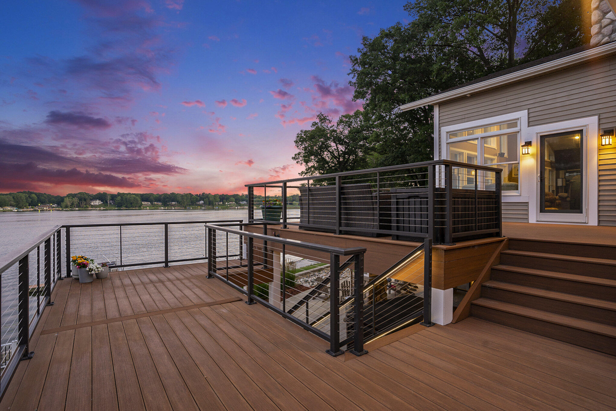 481 Seminole Road Norton Shores, MI 49444 - Photo 4 of 64 050_dsc07204_759