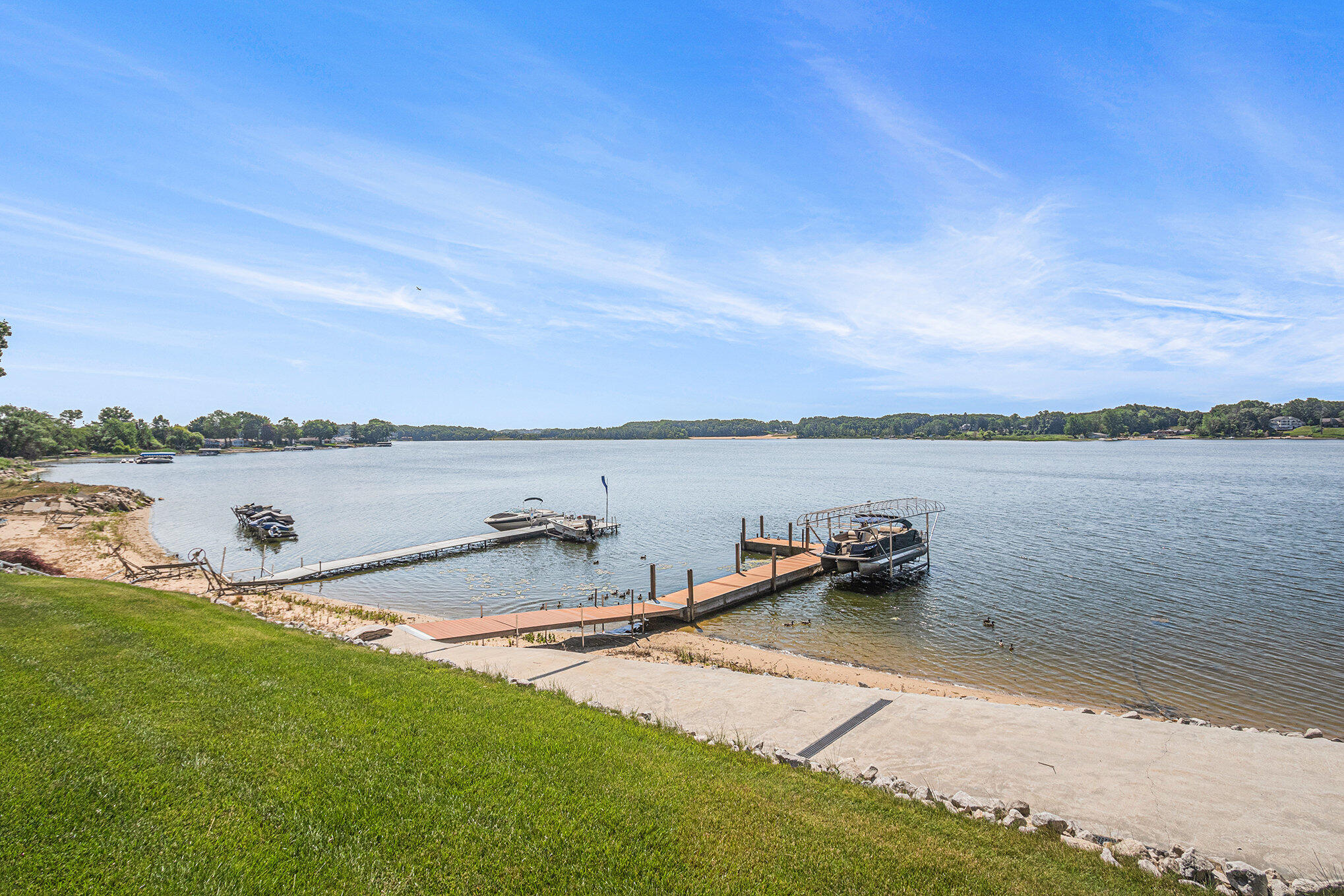 481 Seminole Road Norton Shores, MI 49444 - Photo 6 of 64 047_fm_ndp_64_499