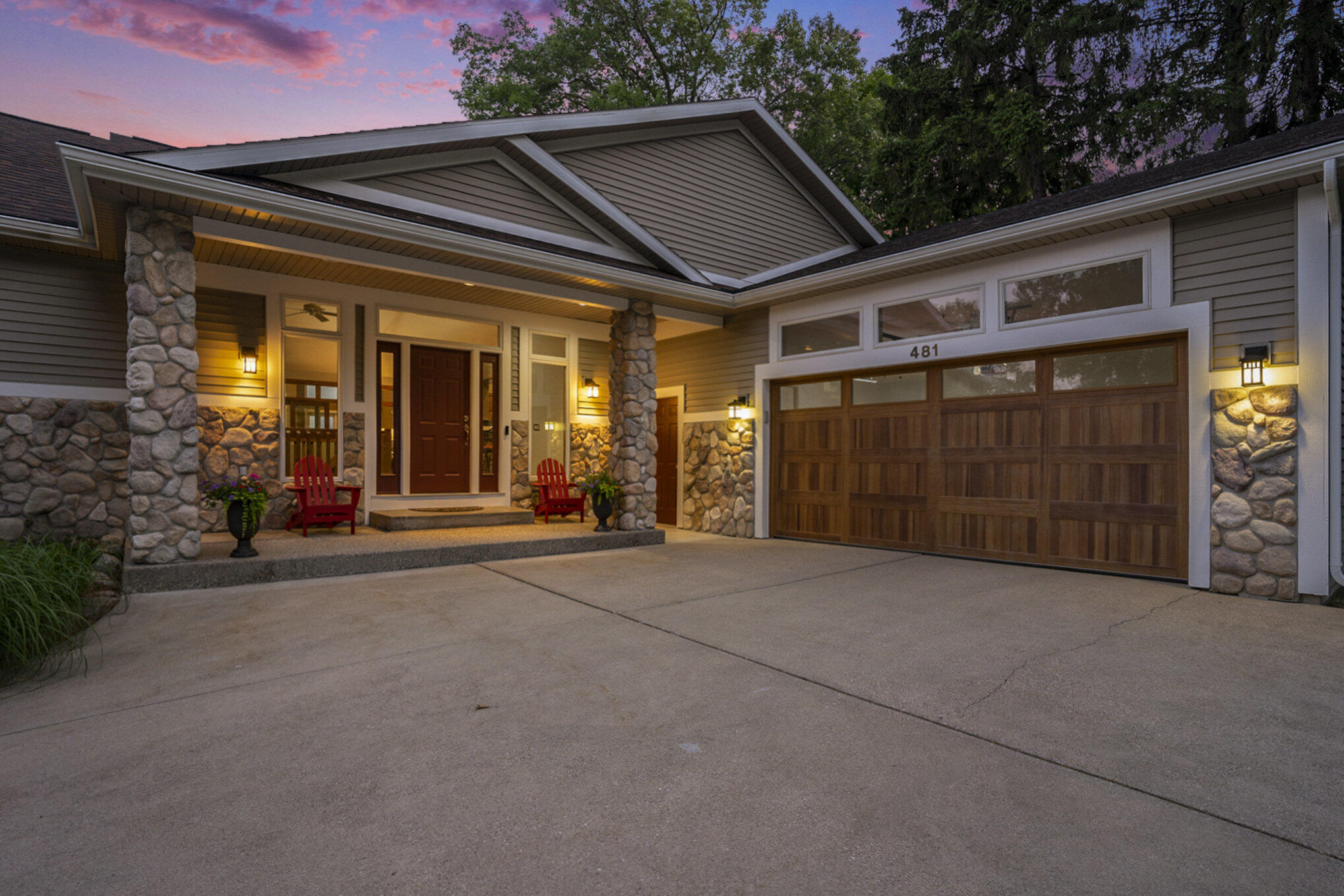 481 Seminole Road Norton Shores, MI 49444 - Photo 8 of 64 056_dsc07184_442