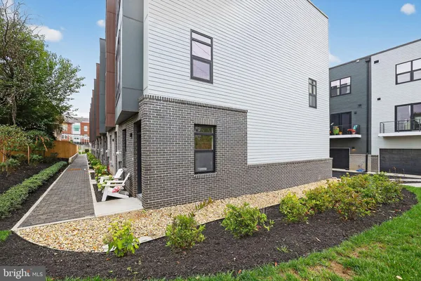 $599,000 | 1028 Howard Road Southeast, Washington, DC 20020