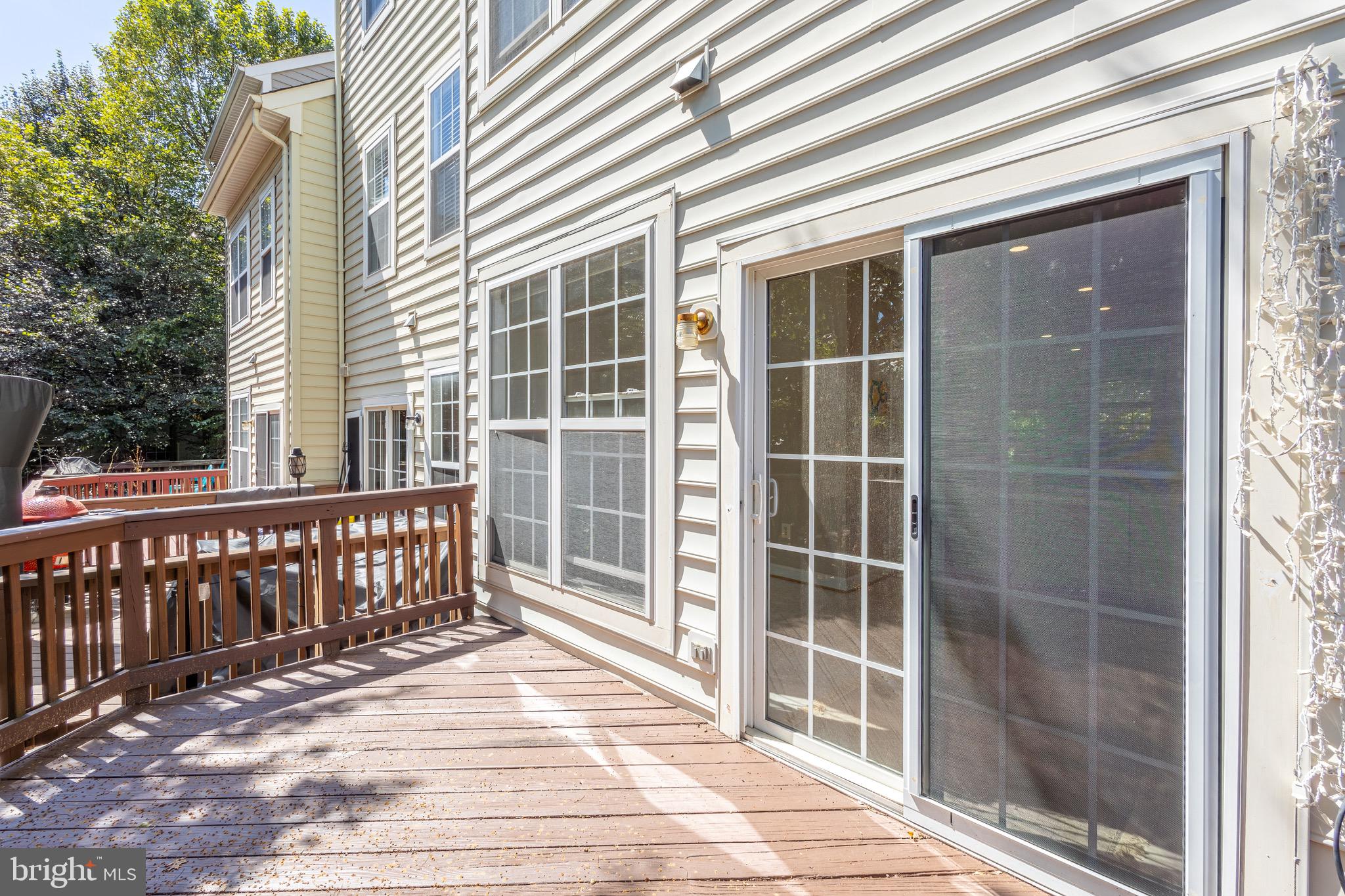 4151 Timber Log Way Fairfax, VA 22030 - Photo 26 of 34