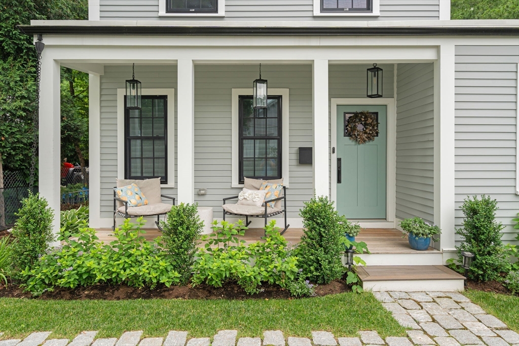 8 Bates Court Dedham, MA 02026 - Photo 2 of 41