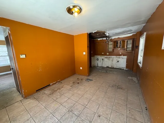 a view of a storage & utility room