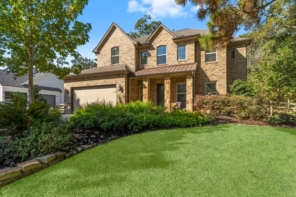$849,999 | 108 Port Au Prince Court, Montgomery, TX 77316