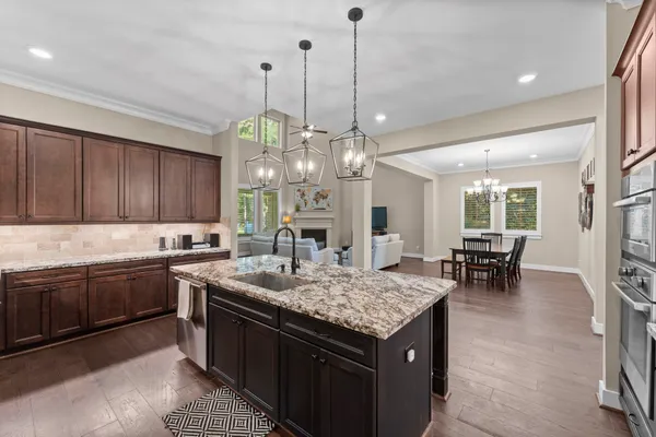 $849,999 | 108 Port Au Prince Court, Montgomery, TX 77316