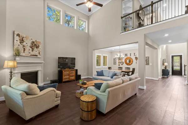 $849,999 | 108 Port Au Prince Court, Montgomery, TX 77316