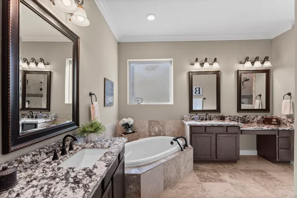 $849,999 | 108 Port Au Prince Court, Montgomery, TX 77316