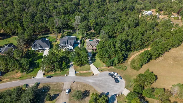 $849,999 | 108 Port Au Prince Court, Montgomery, TX 77316