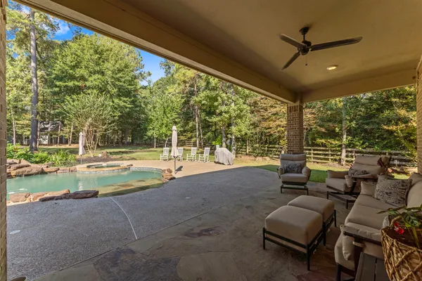 $849,999 | 108 Port Au Prince Court, Montgomery, TX 77316