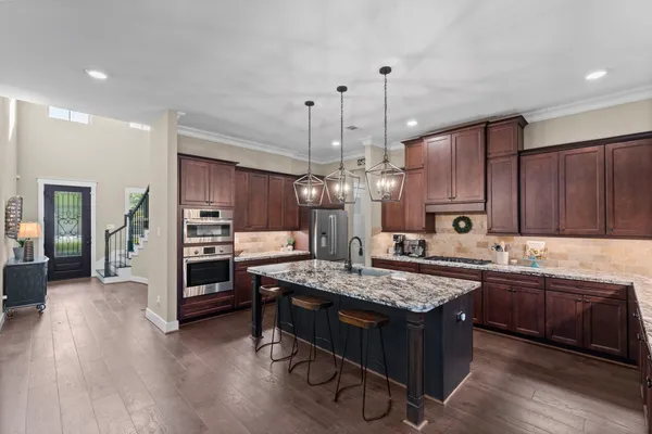 $849,999 | 108 Port Au Prince Court, Montgomery, TX 77316